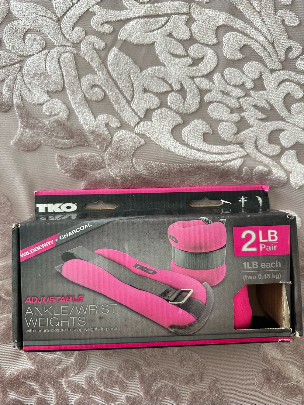 TKO Wildberry Adjustable Ankle/Wrist Weights - Pink (2 lb Pair) New open box